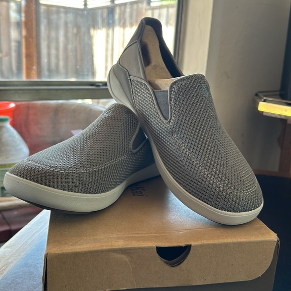 Olukai men’s Nohea pae fog color - Picture 2 of 5